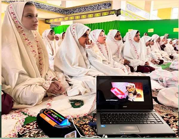 برگزاری نماز جماعت با چاشنی انیمیشن